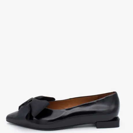 Angel Alarcon 24631BLK-Pump.