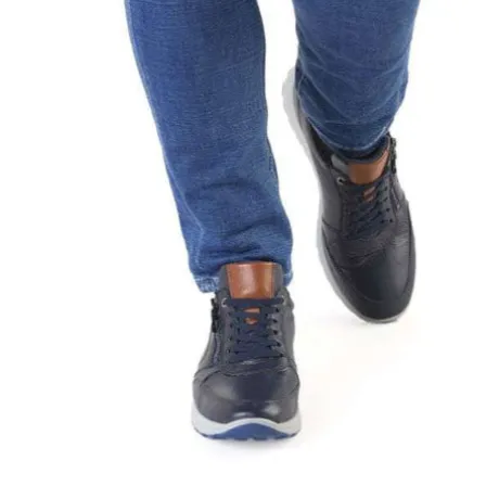Ara 112450112B- Trainer.