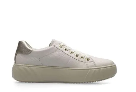 Ara 124652317W- Wide Fit Trainer.