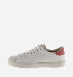 Victoria 1126142TE- Trainer Terra.